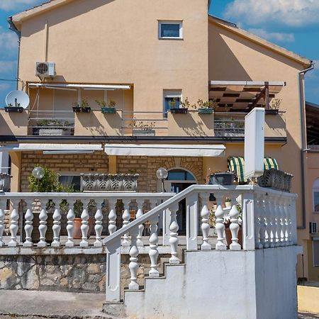 Pension Rusev Preko Exterior foto